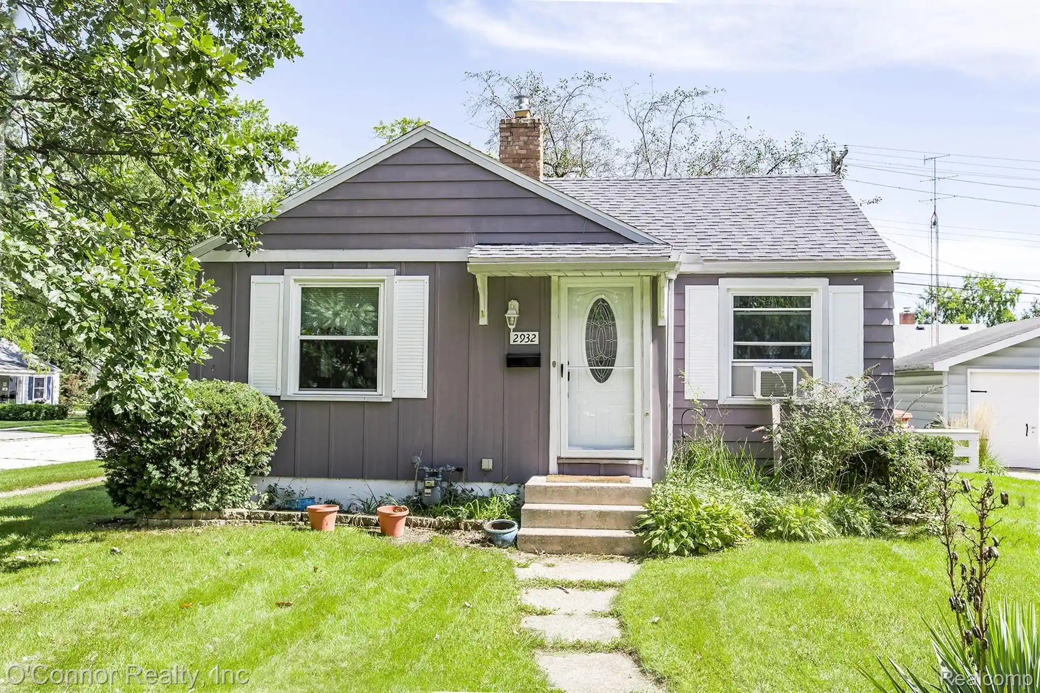 Photo 1 of Single family home for sale at 2932 Cooper Ave, Port Huron, MI 48060 | MLS# 20261072618 | Listing updated on 2026-10-12