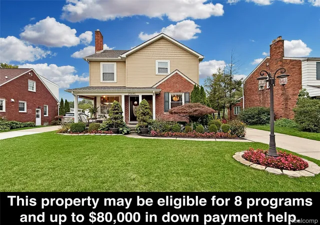 Photo 1 of Single family home for sale at 20645 Vernier Cir, Grosse Pointe Woods, MI 48236 | MLS# 20261072620 | Listing updated on 2026-10-27