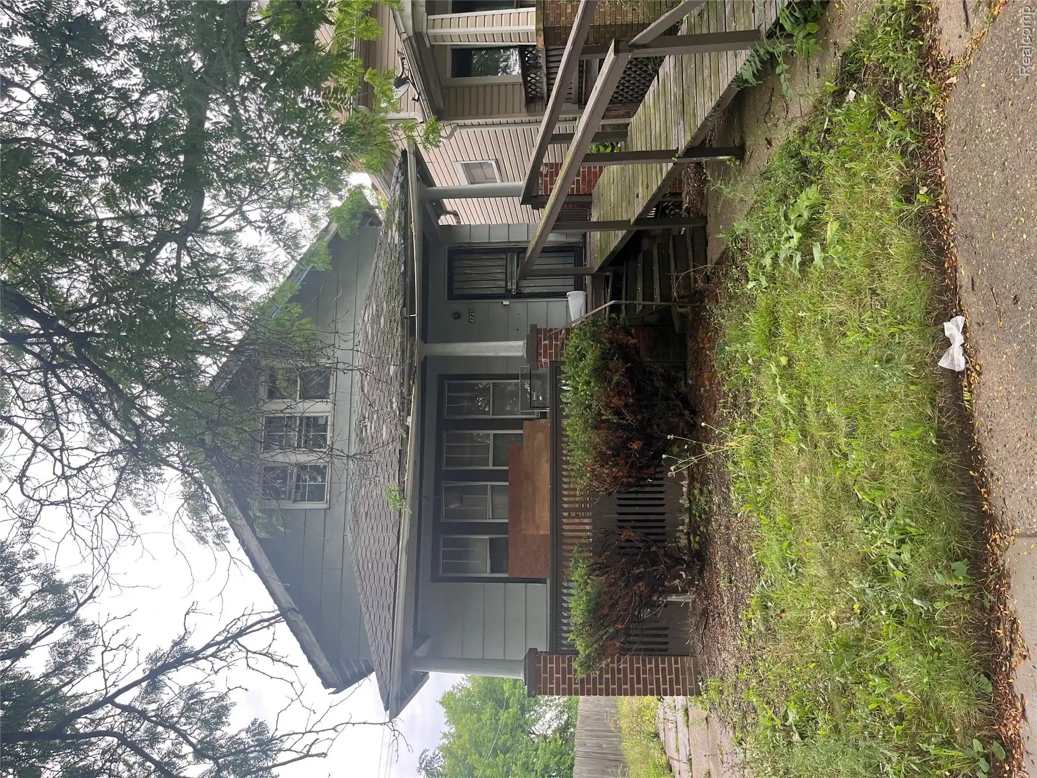 Photo 1 of Single family home for sale at 4721 Lakepointe St, Detroit, MI 48224 | MLS# 20261072819 | Listing updated on 2026-10-20