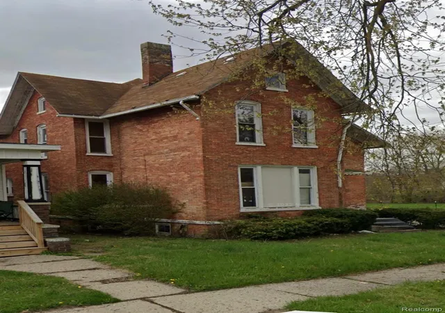 Photo 1 of Multi family home for sale at 623 S Warren Ave, Saginaw, MI 48607 | MLS# 20261072839 | Listing updated on 2026-10-24