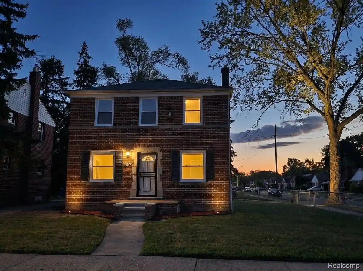 Photo 1 of Single family home for sale at 16039 Curtis St, Detroit, MI 48235 | MLS# 20261072911 | Listing updated on 2026-09-29