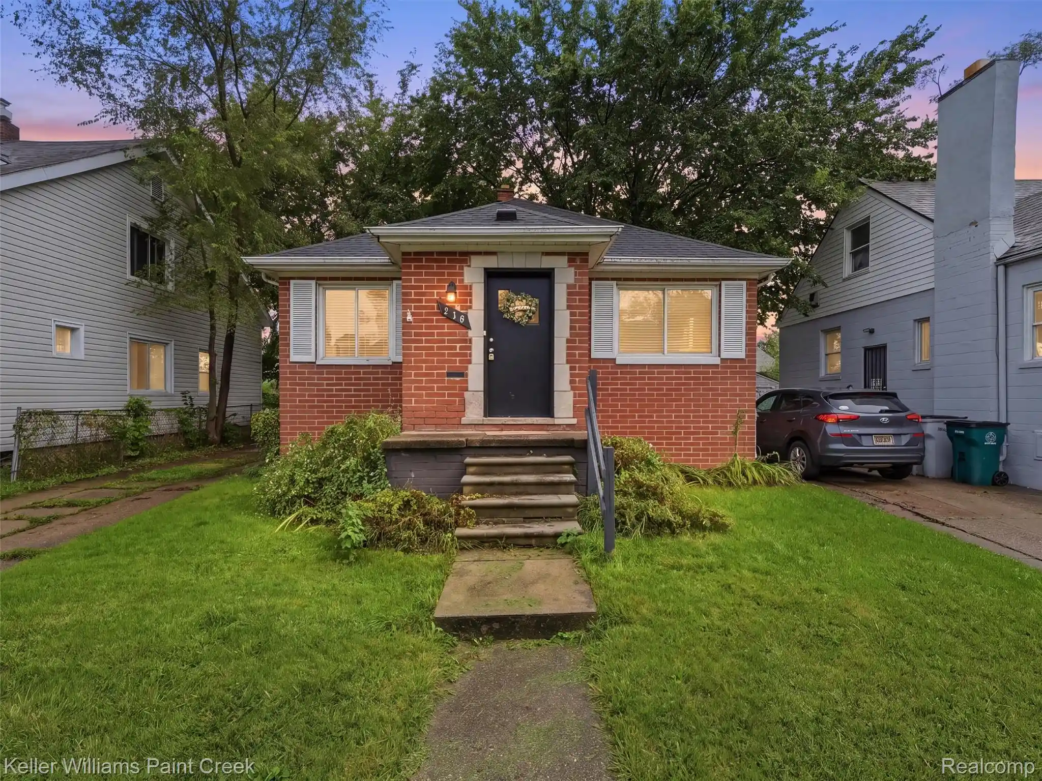 Photo 1 of Single family home for sale at 550 E Muir Ave, Hazel Park, MI 48030 | MLS# 20261073282 | Listing updated on 2026-09-21