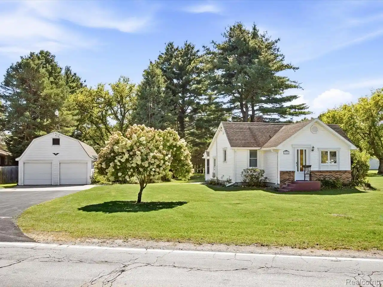 Photo 1 of Sale Pending at 4369 Atkins Rd, Port Huron, MI 48060 | MLS# 20261073307 | Listing updated on 2026-09-21