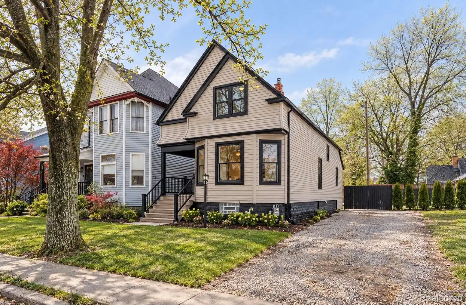 Photo 1 of Single family home for sale at 1759 Fischer St, Detroit, MI 48214 | MLS# 20261073454 | Listing updated on 2026-09-14