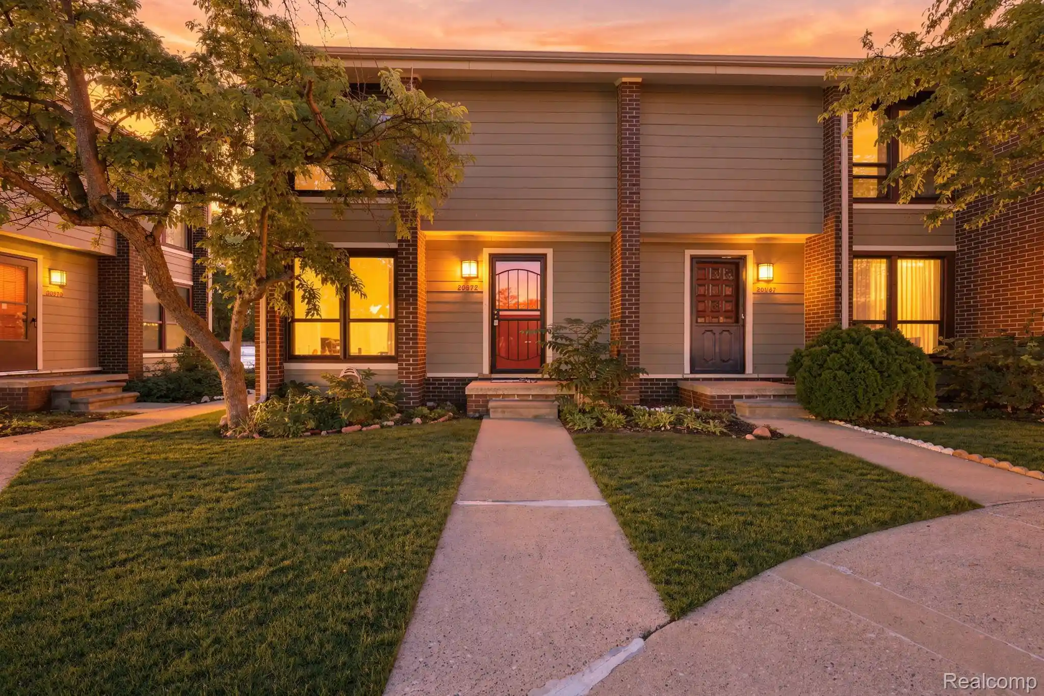 Photo 1 of Condo for sale at 20977 Sherman Ave, Southfield, MI 48033 | MLS# 20261073540 | Listing updated on 2026-09-15