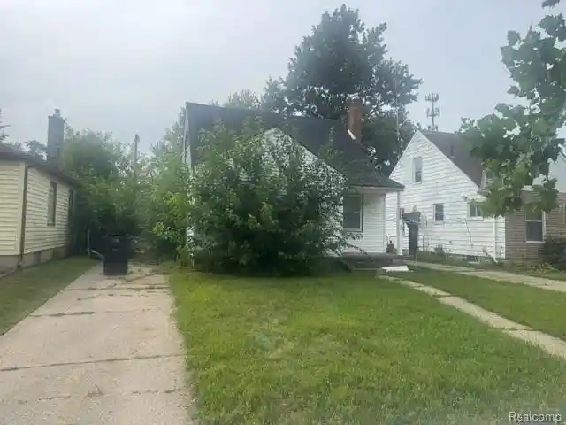 Photo 1 of Single family home for sale at 20287 Strasburg St, Detroit, MI 48205 | MLS# 20261073608 | Listing updated on 2026-09-17