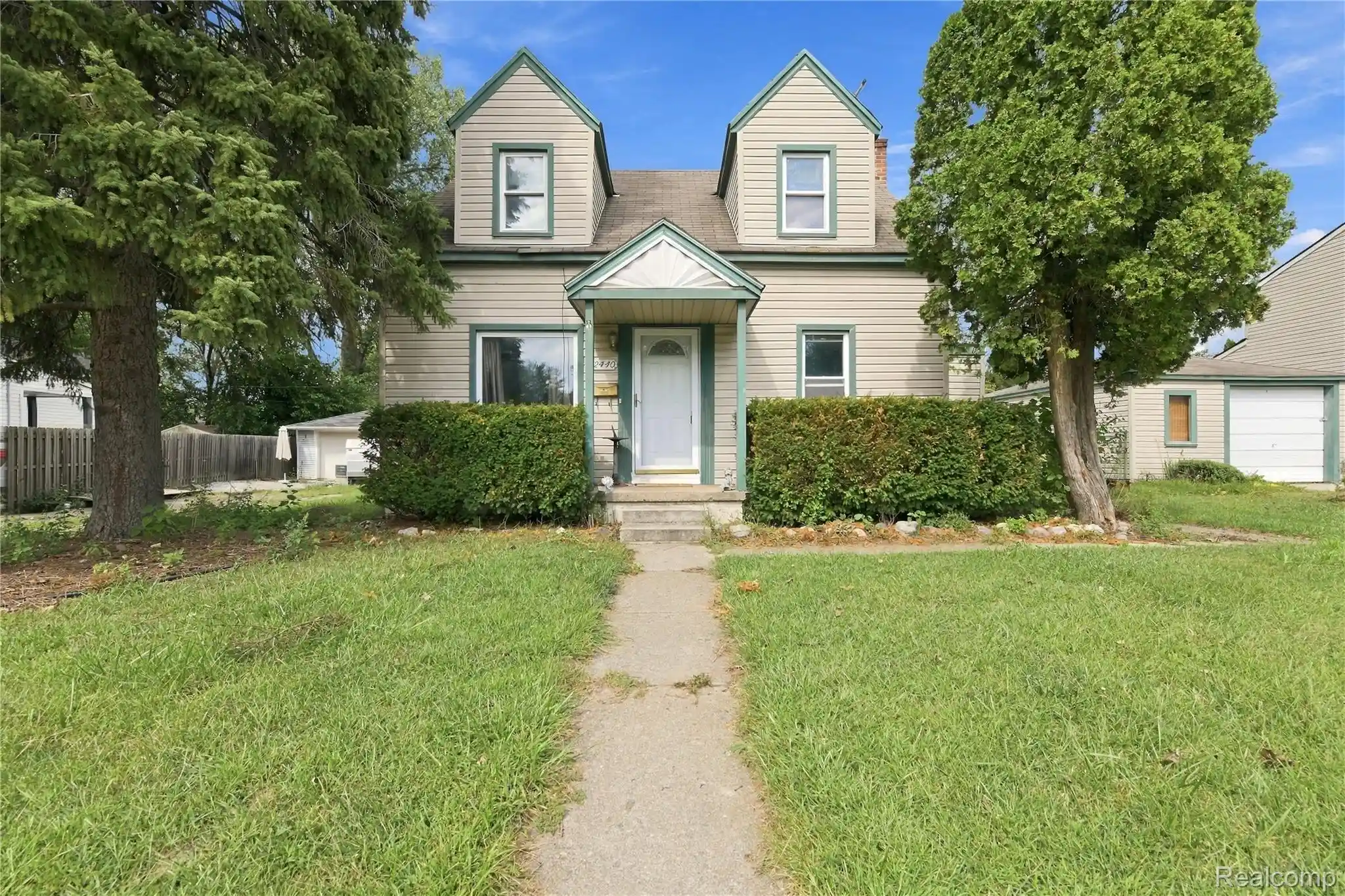 Photo 1 of Single family home for sale at 32440 Donnelly St, Garden City, MI 48135 | MLS# 20261073647 | Listing updated on 2026-10-03