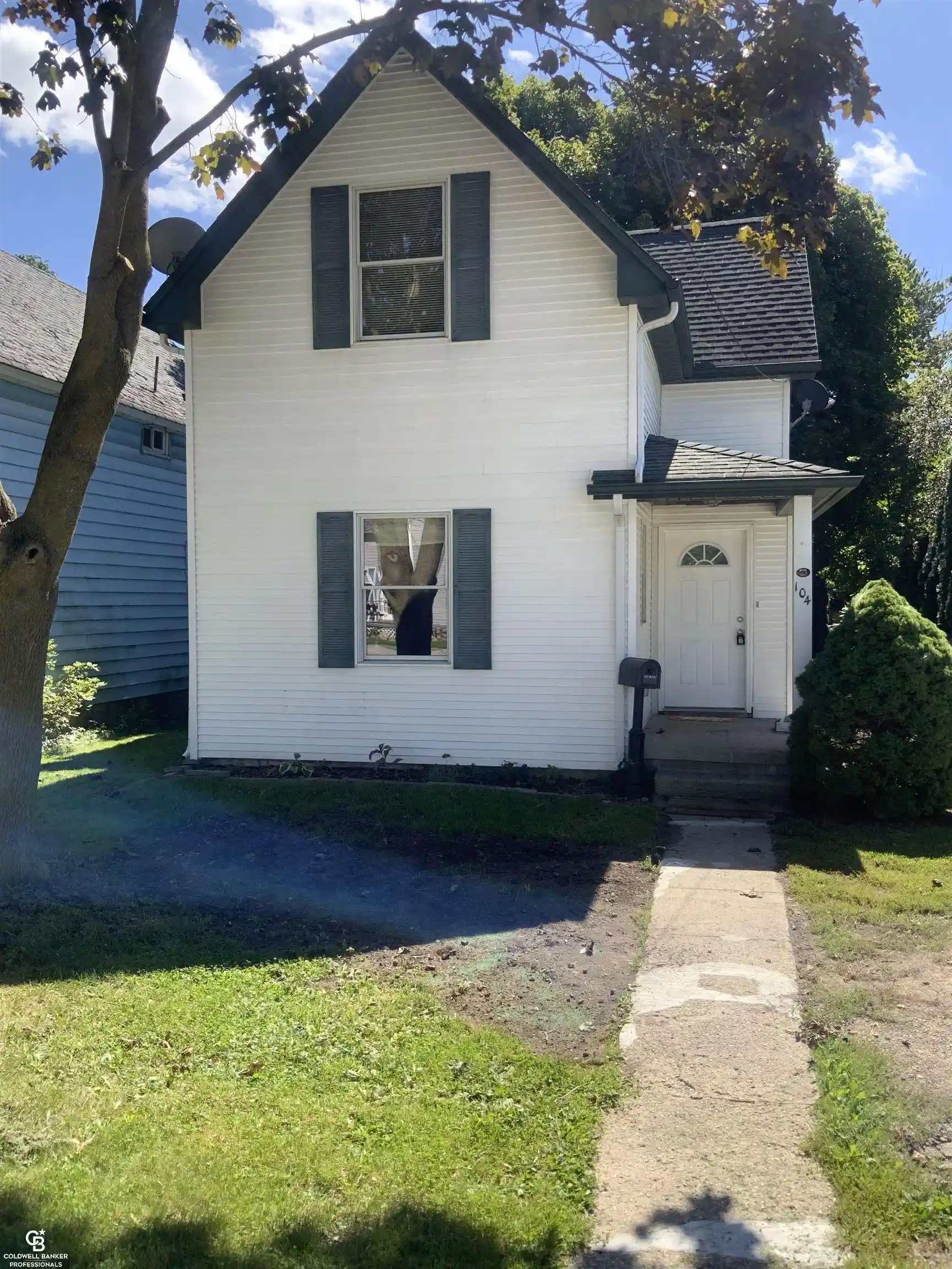 Photo 1 of Single family home for sale at 104 North St, Yale, MI 48097 | MLS# 58050221588 | Listing updated on 2026-10-19