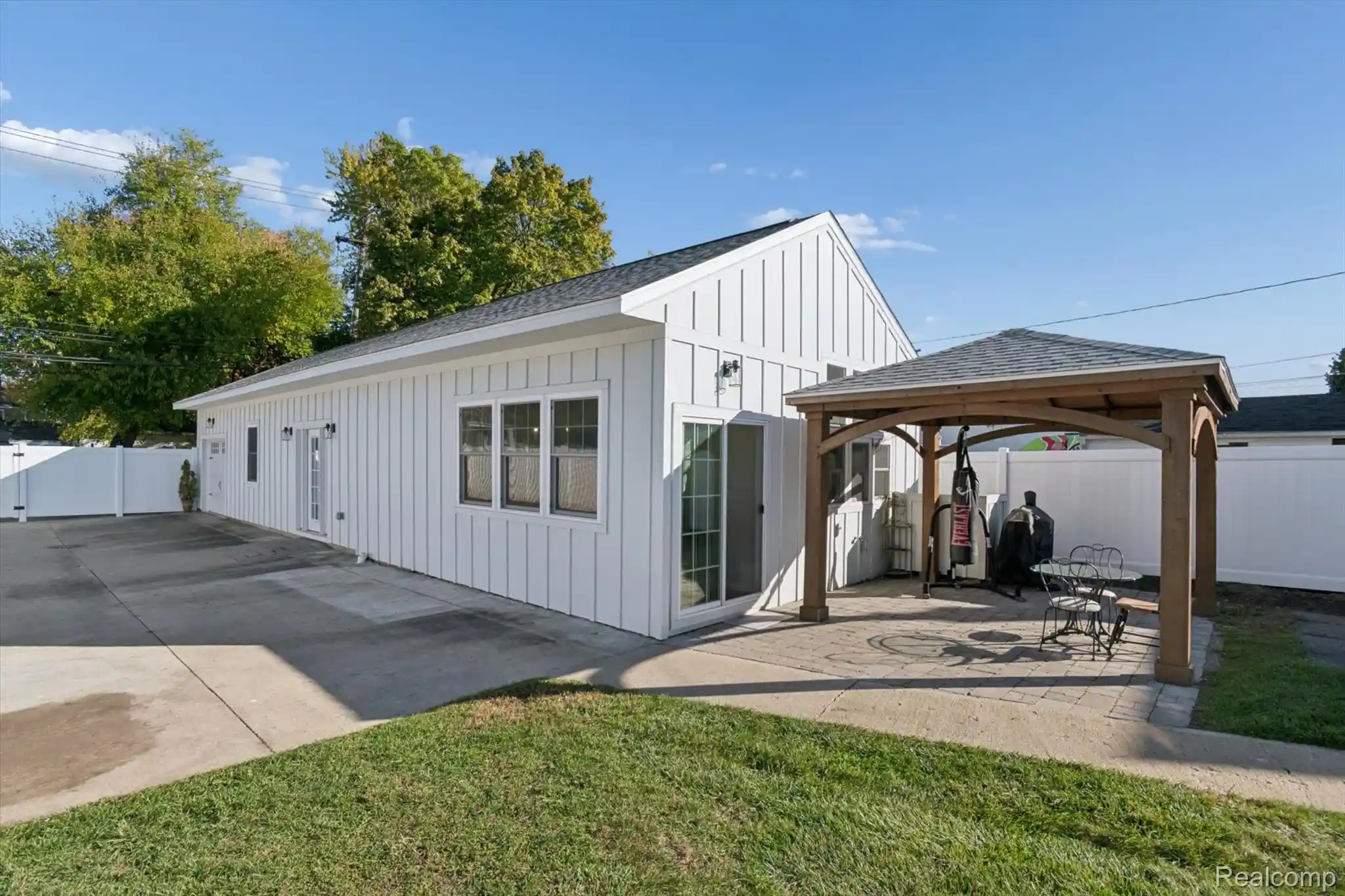 Photo 1 of Single family home for sale at 129 South St, Belleville, MI 48111 | MLS# 20261073709 | Listing updated on 2026-09-30