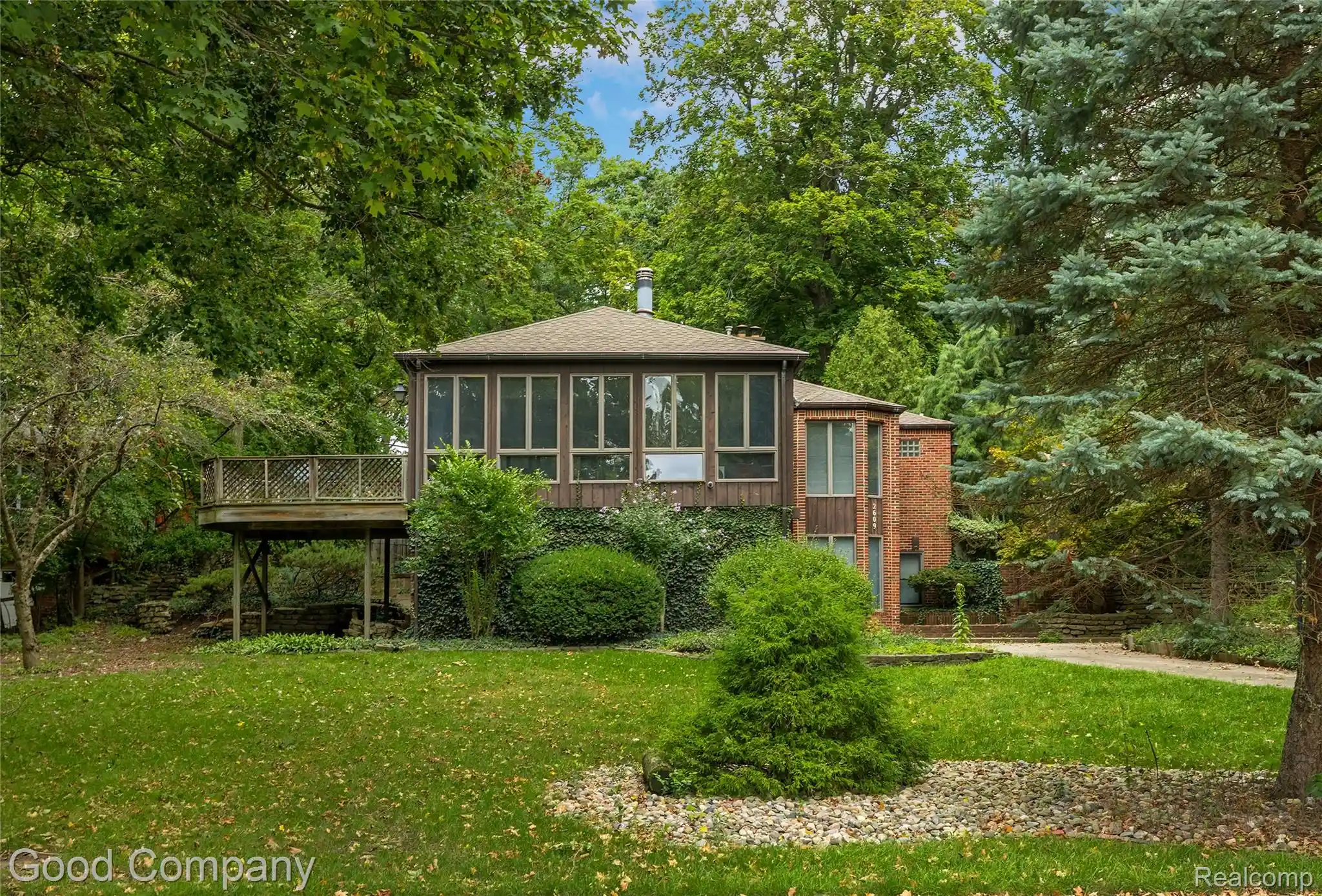 Single family home for sale at 2609 Vinsetta Blvd, Royal Oak, MI 48073 | MLS# 20261073710