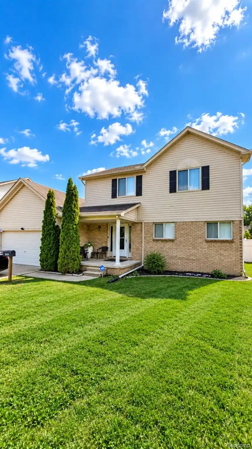 Photo 1 of Single family home for sale at 15818 E 14 Mile Rd, Fraser, MI 48026 | MLS# 20261073741 | Listing updated on 2026-10-22