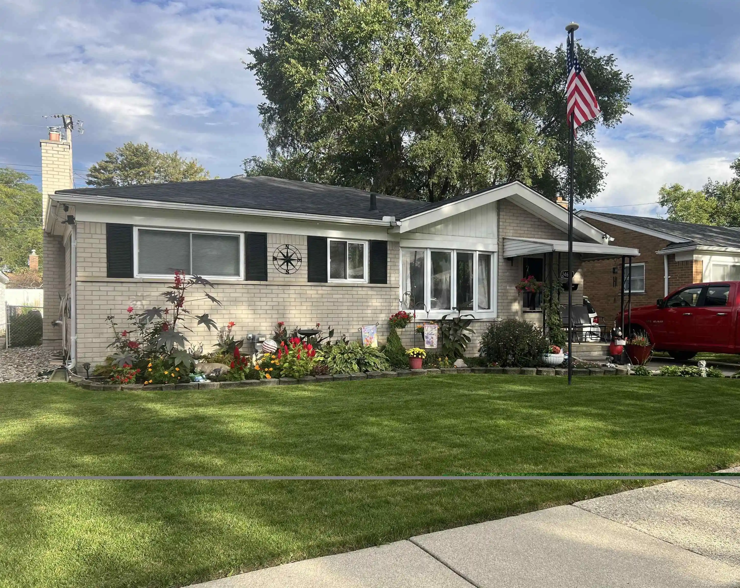 Photo 1 of Single family home for sale at 24624 Marine Ave, Eastpointe, MI 48021 | MLS# 58050221657 | Listing updated on 2026-10-14