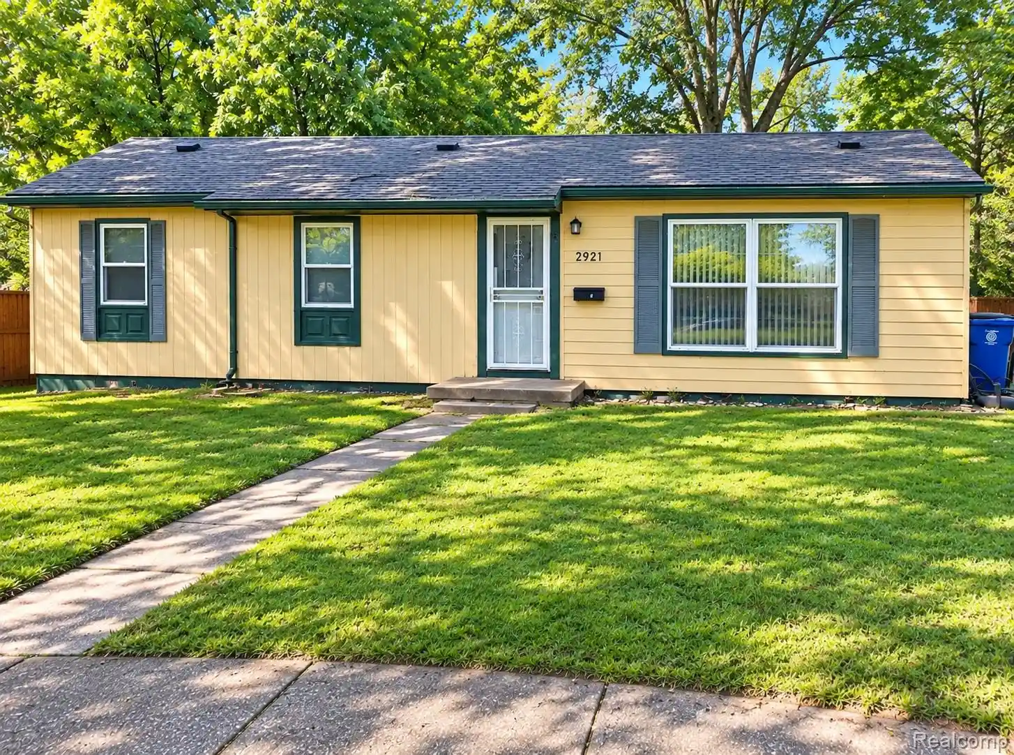 Photo 1 of Single family home for sale at 2921 E Pierson Rd, Flint, MI 48506 | MLS# 20261073881 | Listing updated on 2026-09-15