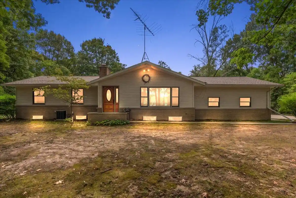 Photo 1 of Sale Pending at 28193 60th Avenue, Lawton, MI 49065 | MLS# 65026048770 | Listing updated on 2026-09-20