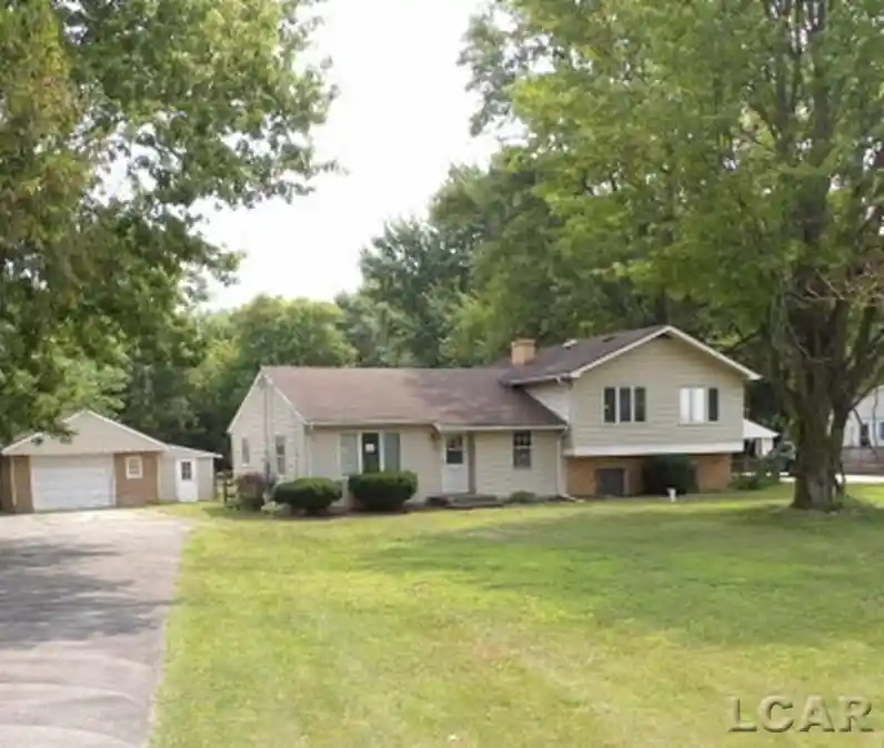 Photo 1 of Single family home for sale at 9412 Summerfield Rd, Temperance, MI 48182 | MLS# 56050221679 | Listing updated on 2026-10-19