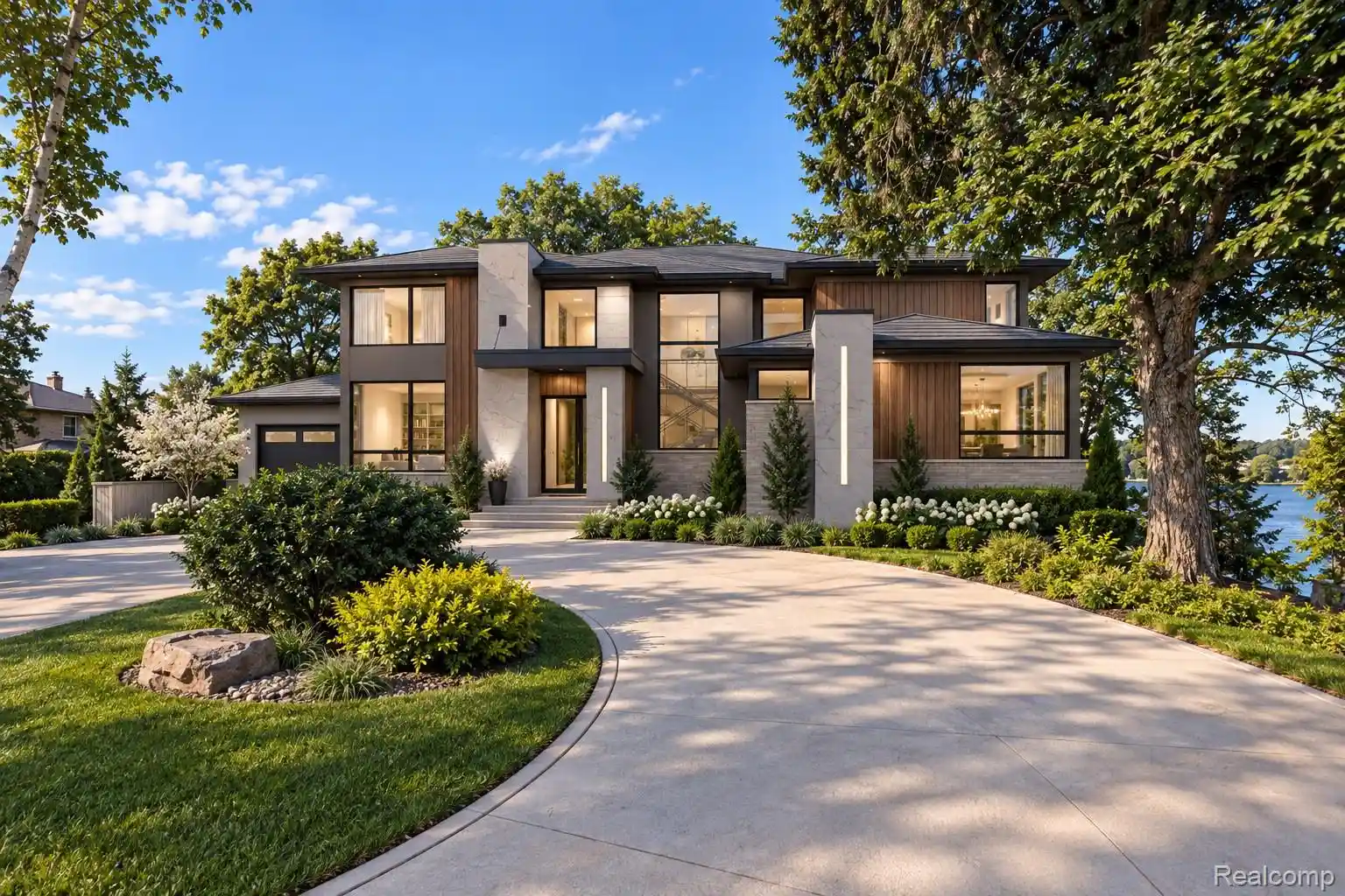Photo 1 of Single family home for sale at 01879 Long Pointe Dr, Bloomfield Hills, MI 48302 | MLS# 20261073923 | Listing updated on 2026-10-21