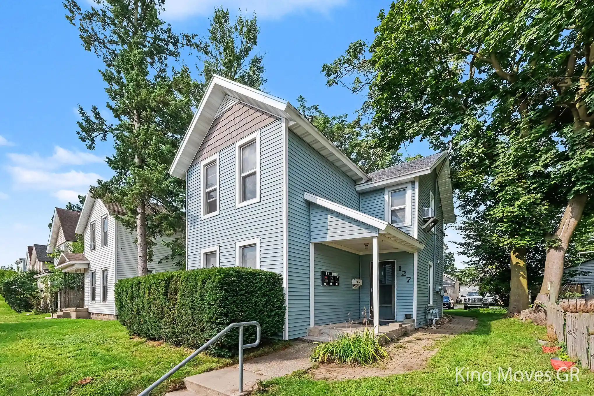 Photo 1 of Multi family home for sale at 127 Lexington Ave Sw, Grand Rapids, MI 49504 | MLS# 65026048778 | Listing updated on 2026-10-14