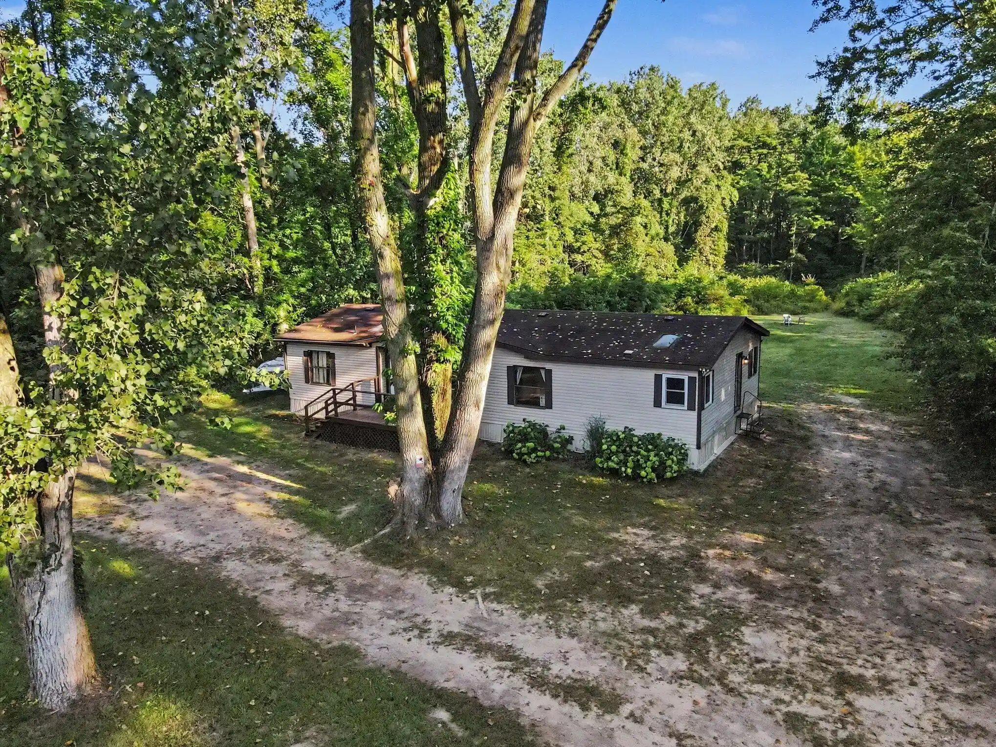 Photo 1 of Sale Pending at 73664 26th Avenue, South Haven, MI 49090 | MLS# 69026048804 | Listing updated on 2026-10-27