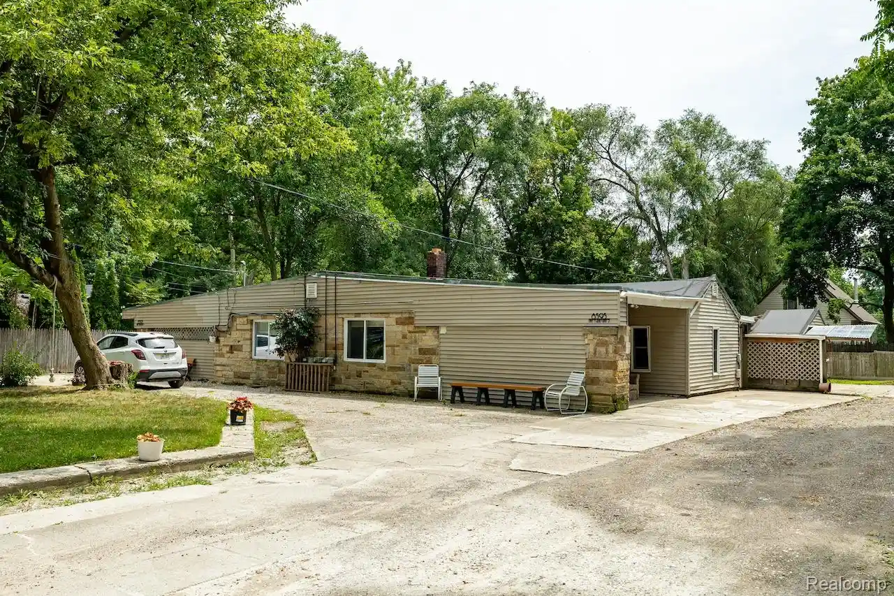 Photo 1 of Multi family home for sale at 8595 Orchard, Pinckney, MI 48169 | MLS# 20261074108 | Listing updated on 2026-10-12