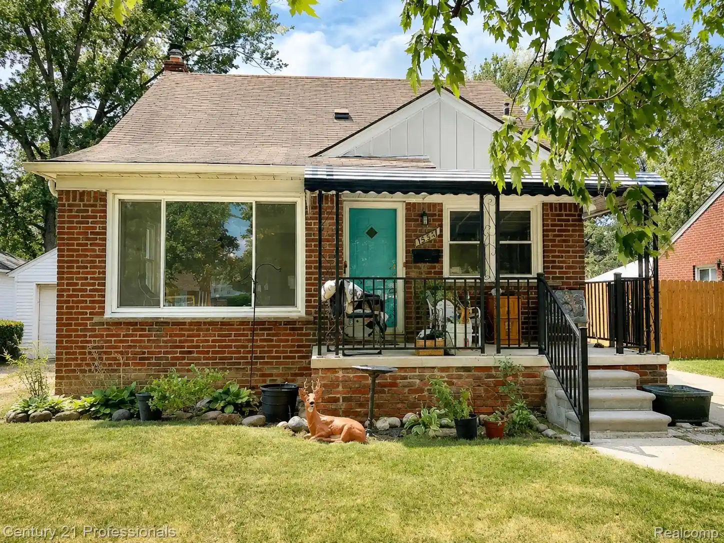 Photo 1 of Single family home for sale at 11377 Fenton, Redford, MI 48239 | MLS# 20261074158 | Listing updated on 2026-10-22