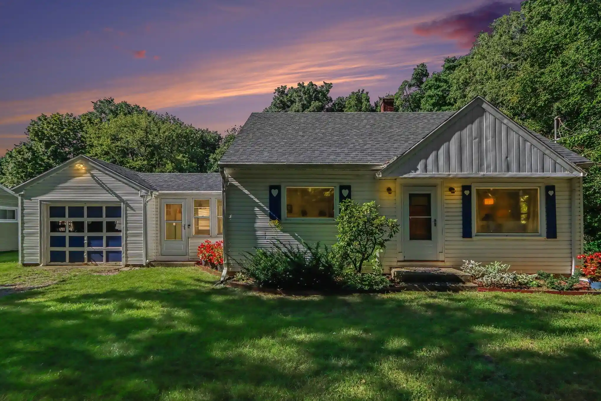 Photo 1 of Sale Pending at 6935 Ravine Rd, Kalamazoo, MI 49009 | MLS# 66026048894 | Listing updated on 2026-09-28