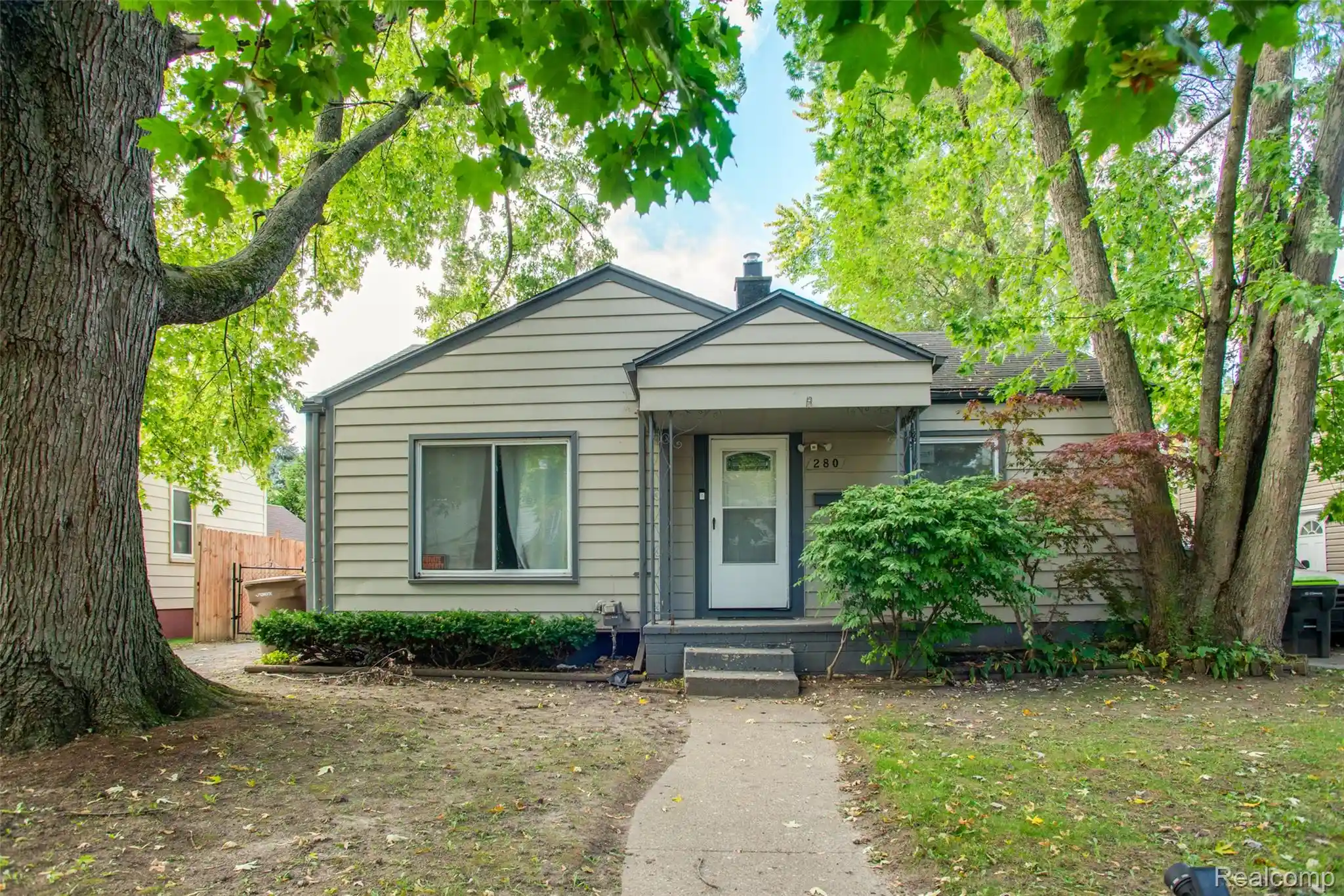 Photo 1 of Single family home for sale at 280 Dick Ave, Pontiac, MI 48341 | MLS# 20261074211 | Listing updated on 2026-10-23