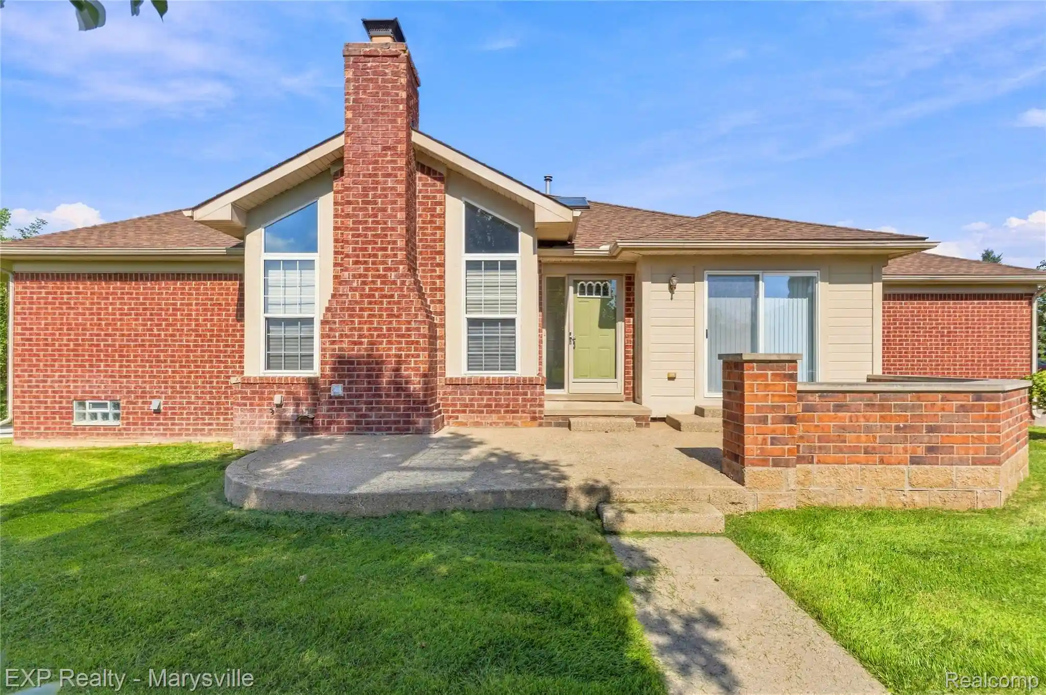 Photo 1 of Sale Pending at 30567 Beatrice Ct, Chesterfield, MI 48051 | MLS# 20261074257 | Listing updated on 2026-09-22
