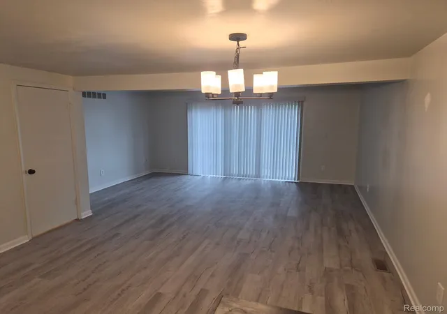 Photo 1 of Condo for sale at 15940 W 11 Mile Rd, Southfield, MI 48076 | MLS# 20261074260 | Listing updated on 2026-10-30