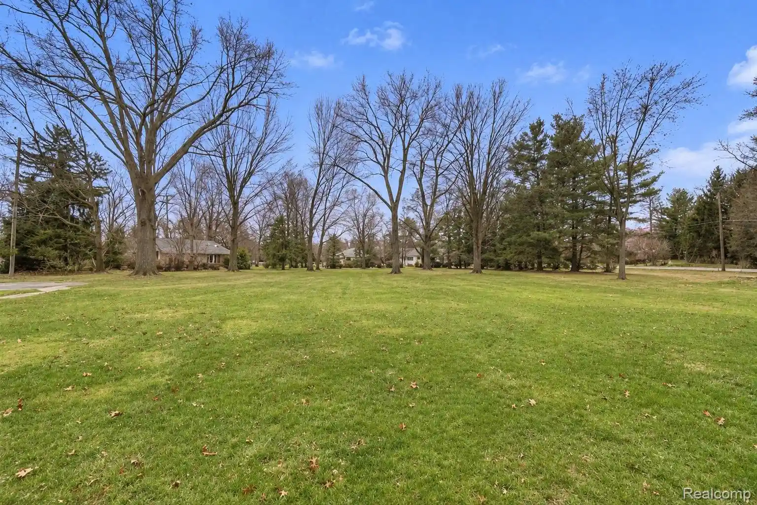 Photo 1 of Land for sale at 6606 Vachon Ct, Bloomfield Hills, MI 48301 | MLS# 20261074289 | Listing updated on 2026-09-15