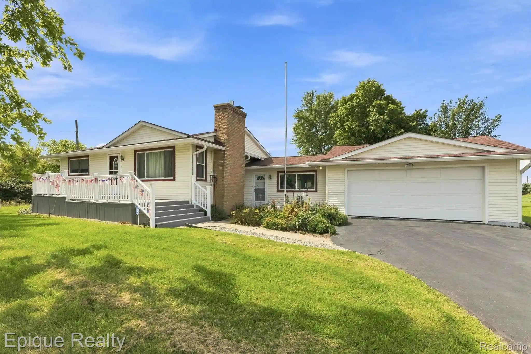 Photo 1 of Single family home for sale at 10091 N Genesee Rd, Mount Morris, MI 48458 | MLS# 20261074292 | Listing updated on 2026-09-16