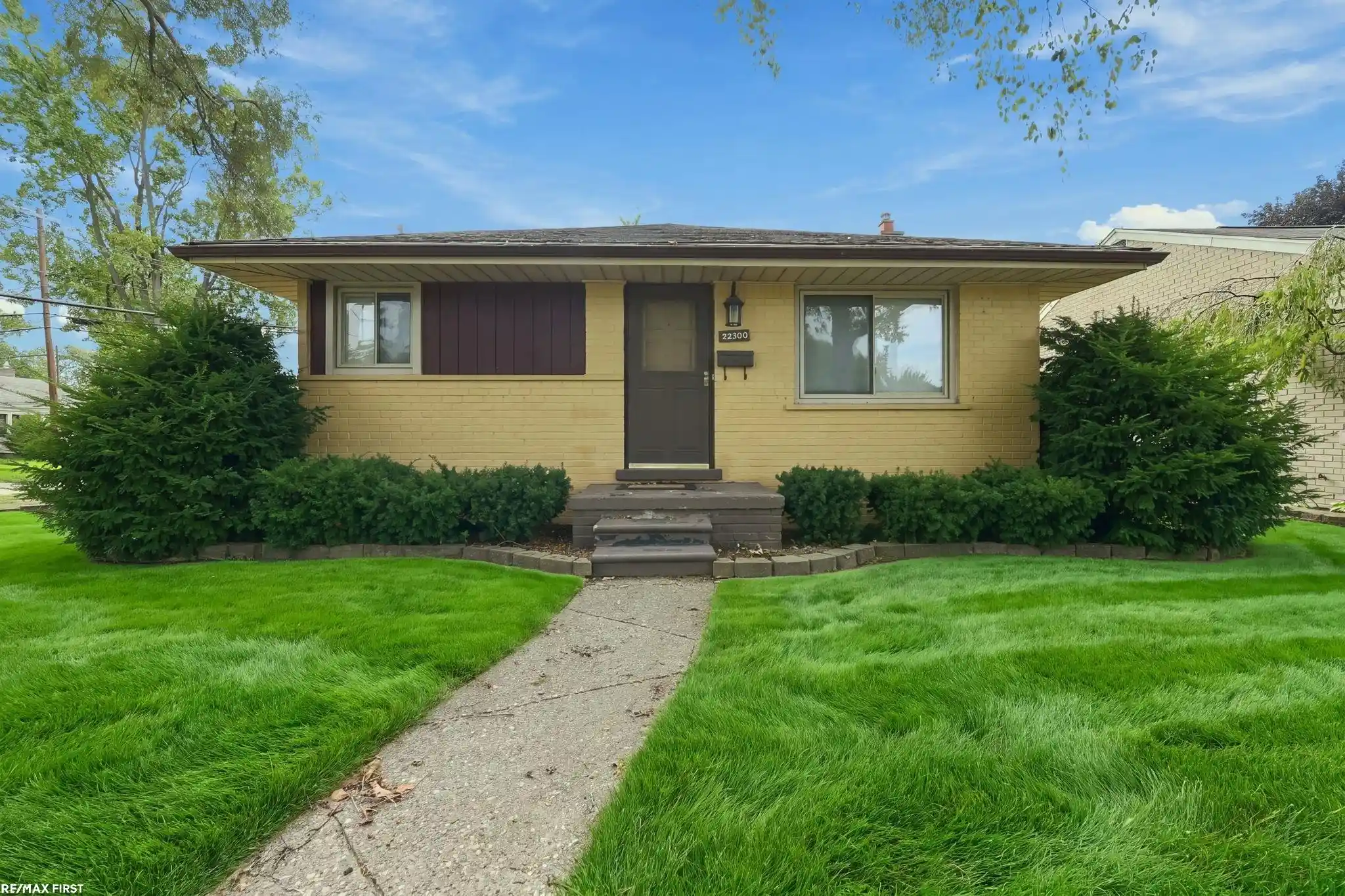 Photo 1 of Single family home for sale at 28298 Edward Ave, Madison Heights, MI 48071 | MLS# 58050221793 | Listing updated on 2026-10-23