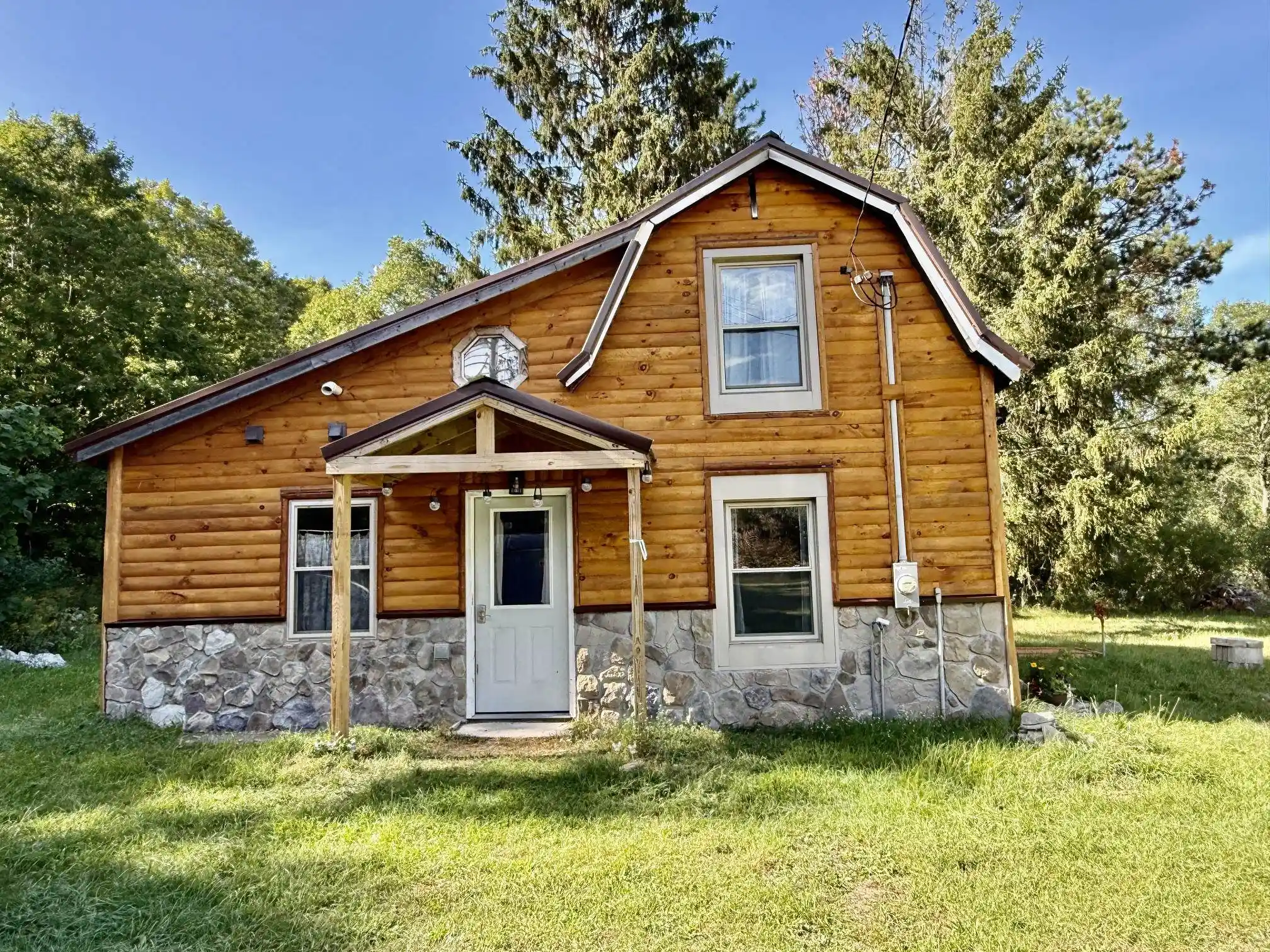 Photo 1 of Single family home for sale at 2055 W M 115, Mesick, MI 49668 | MLS# 78080073527 | Listing updated on 2026-10-30