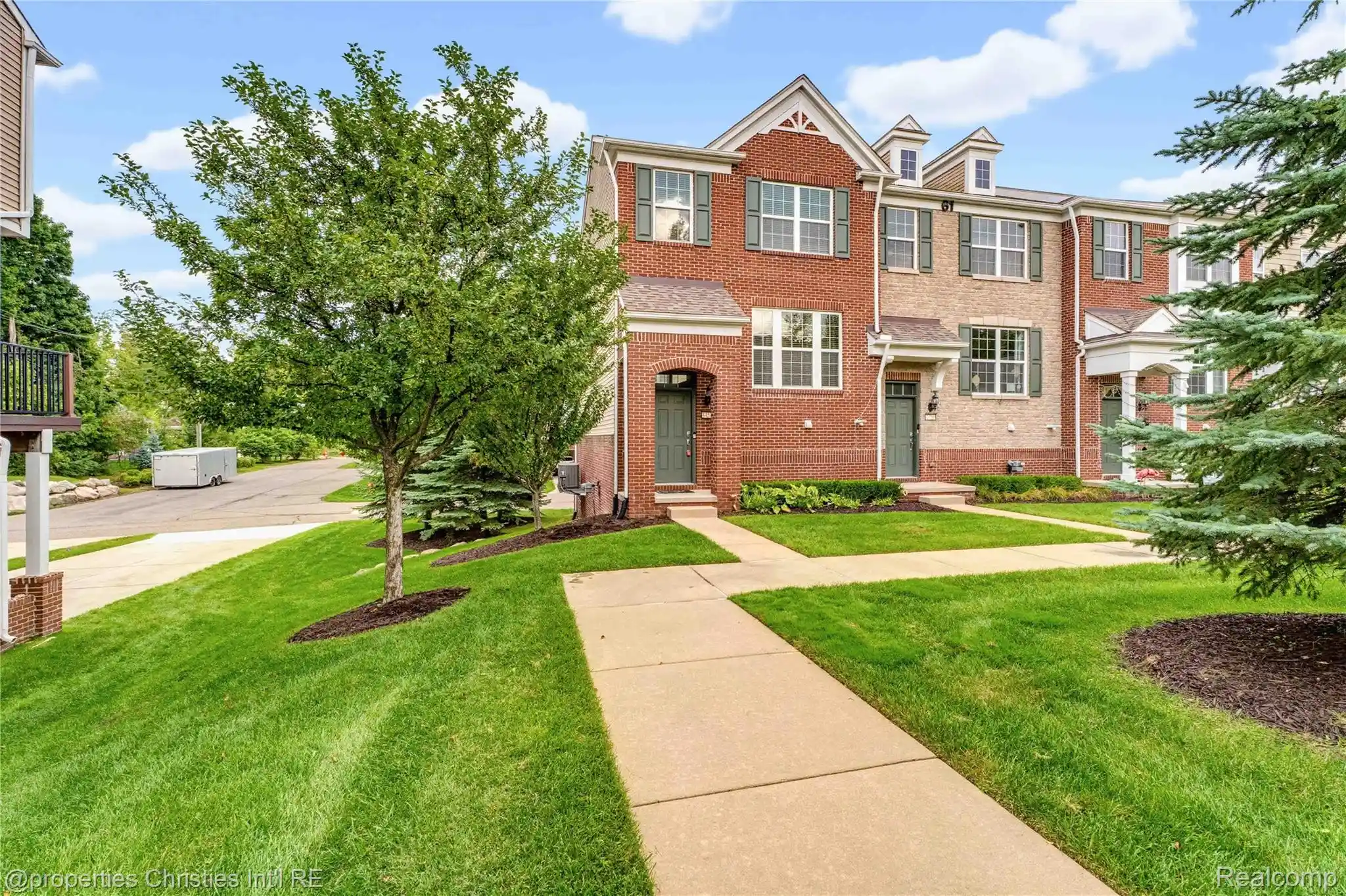 Photo 1 of Sale Pending at 44578 Ellery Ln, Novi, MI 48377 | MLS# 20261074357 | Listing updated on 2026-10-17