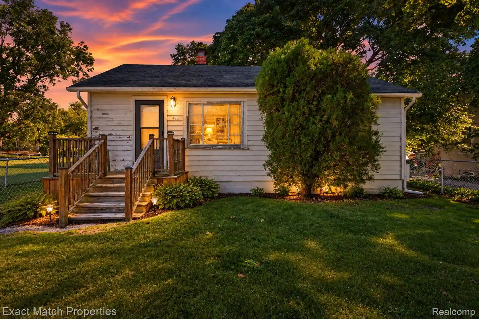 Photo 1 of Single family home for sale at 780 Robinwood St, Pontiac, MI 48340 | MLS# 20261074370 | Listing updated on 2026-10-12