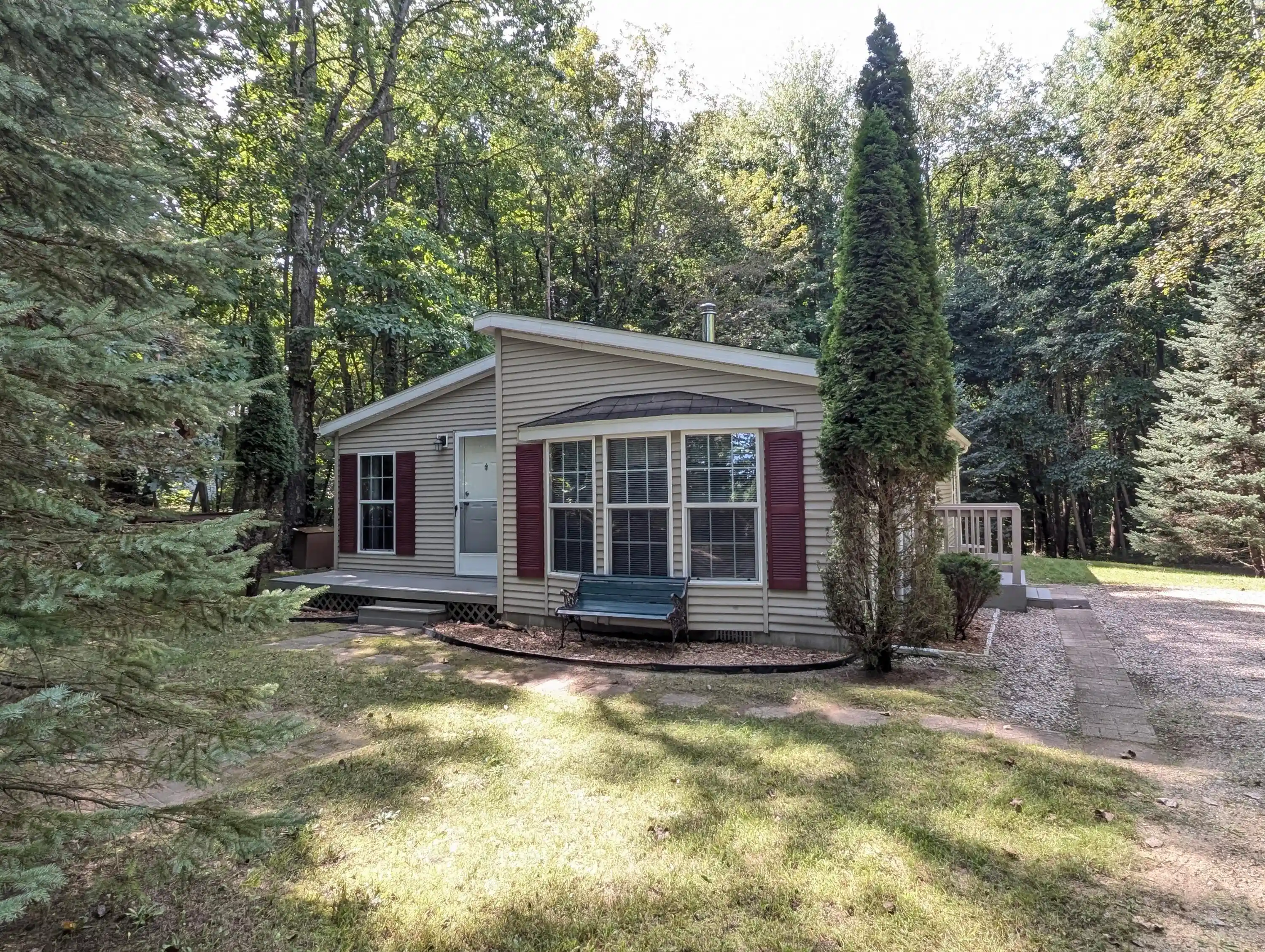 Photo 1 of Sale Pending at 32422 County Rd 687, Bangor, MI 49013 | MLS# 69026049062 | Listing updated on 2026-09-29