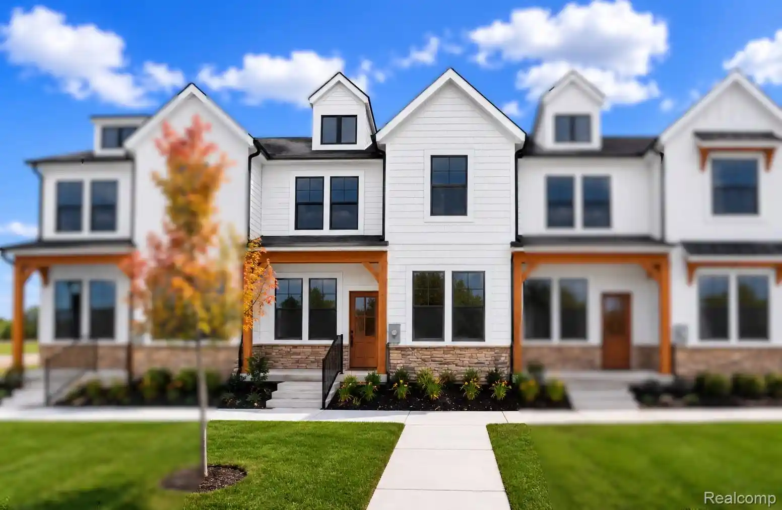Listing Photo 1 - Condo for sale in 332 Lantana Dr located at 332 Lantana Dr, Brighton, MI 48116 - Unit 332 Lantana Dr