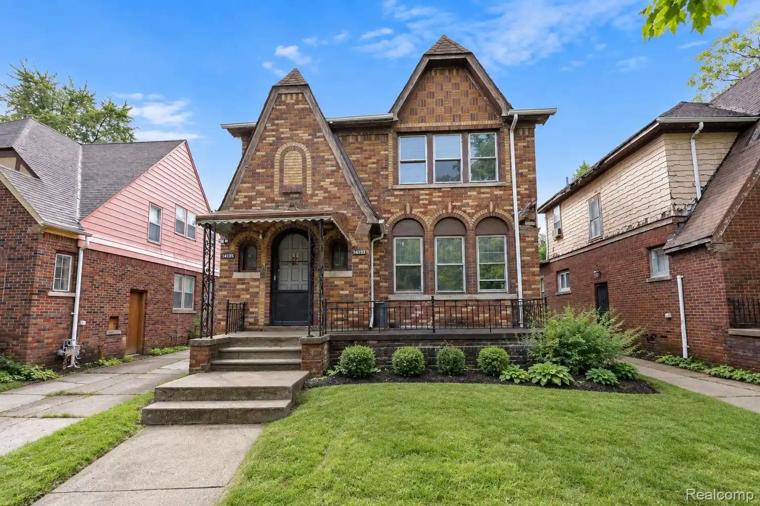 Photo 1 of Sale Pending at 14135 Mansfield St, Detroit, MI 48227 | MLS# 20261074545 | Listing updated on 2026-09-22