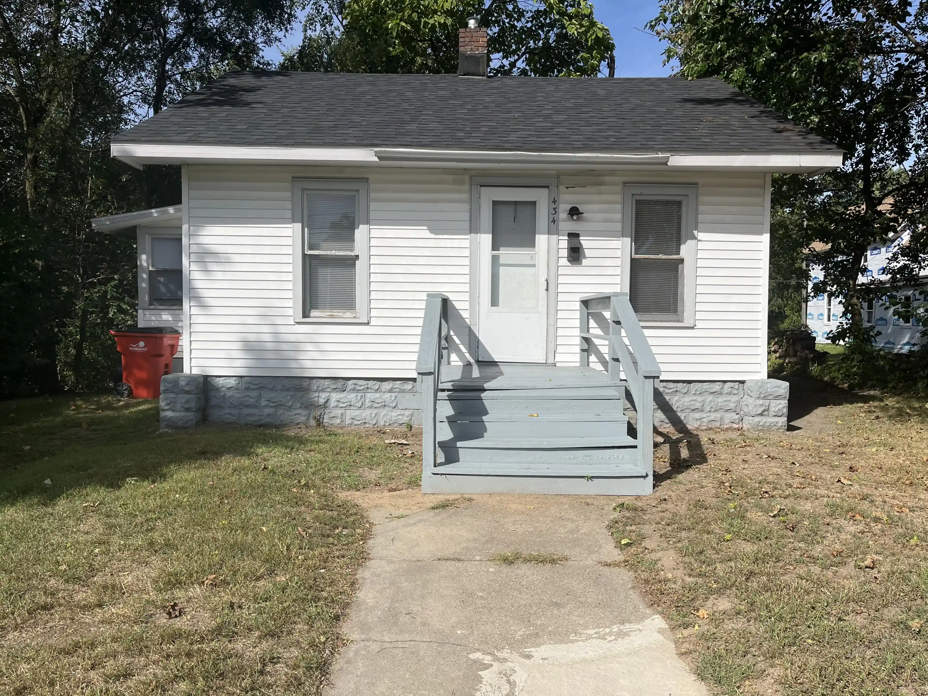 Photo 1 of Single family home for sale at 434 S Mccord St, Benton Harbor, MI 49022 | MLS# 69026049073 | Listing updated on 2026-10-16