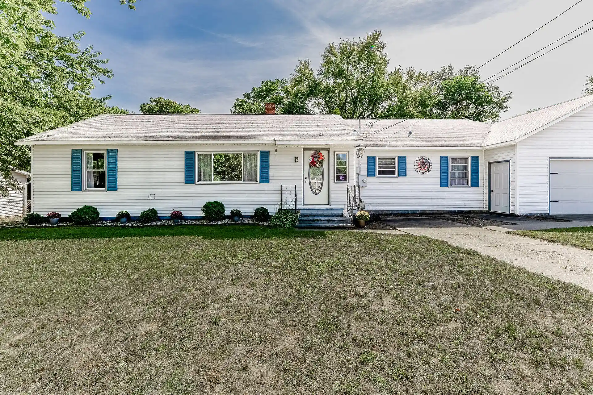 Single family home for sale at 4571 King St, Montague, MI 49437 | MLS# 65026049097