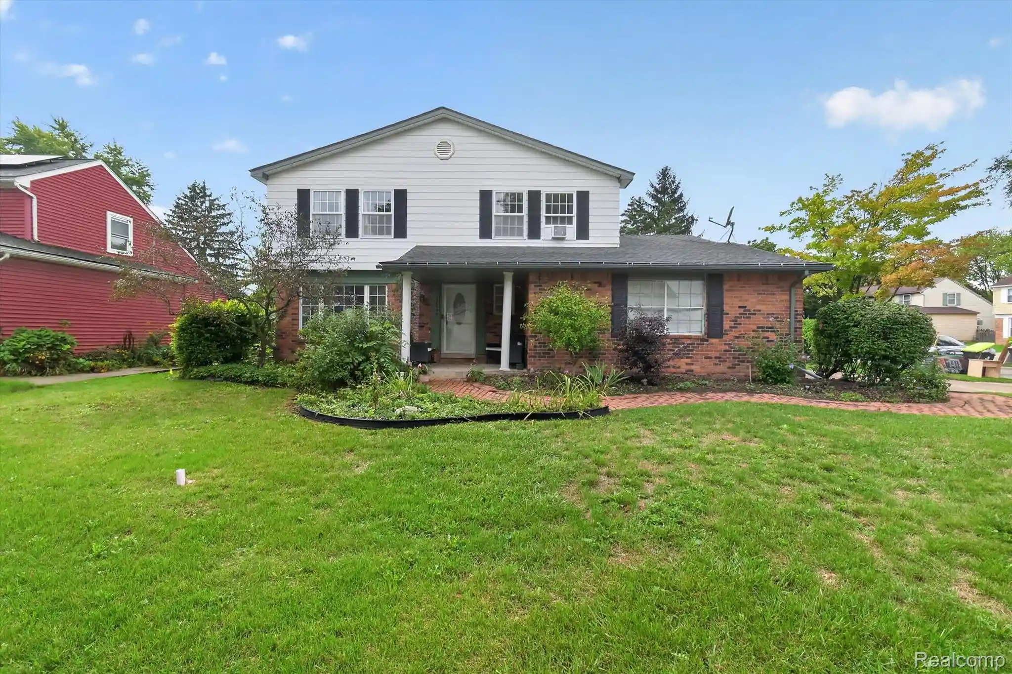 Photo 1 of Single family home for sale at 24587 Kings Pointe, Novi, MI 48375 | MLS# 20261074639 | Listing updated on 2026-10-03