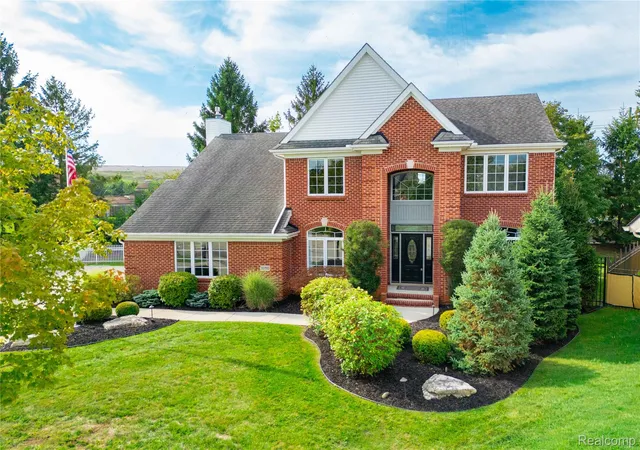 Single family home for sale at 15710 Meadows Dr, Riverview, MI 48193 | MLS# 20261074733