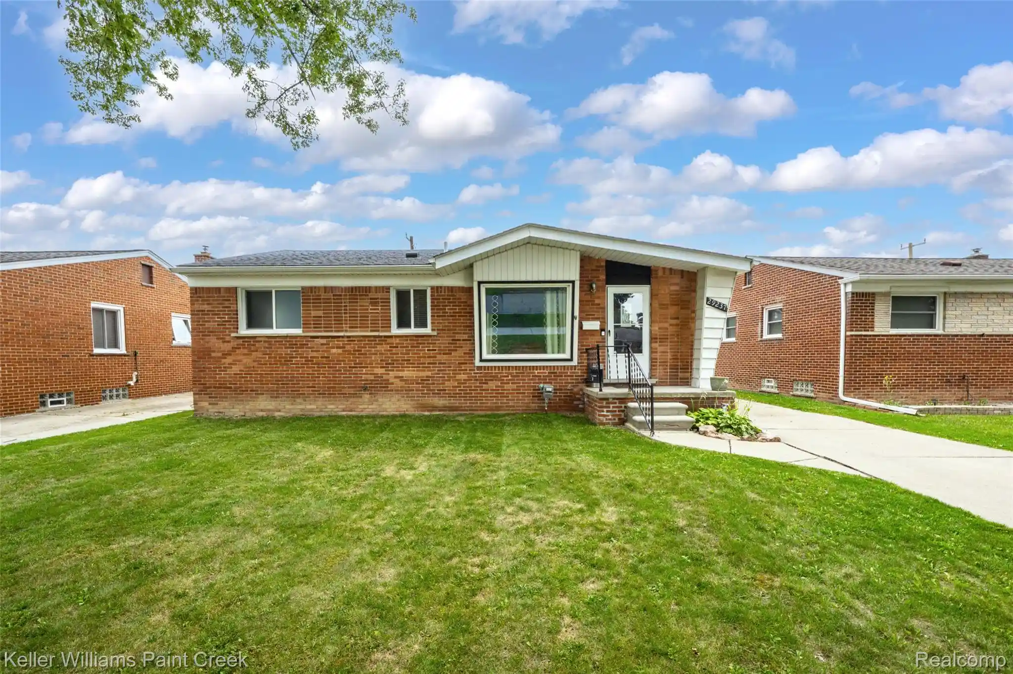 Photo 1 of Single family home for sale at 29237 Boston St, Saint Clair Shores, MI 48081 | MLS# 20261074840 | Listing updated on 2026-10-15
