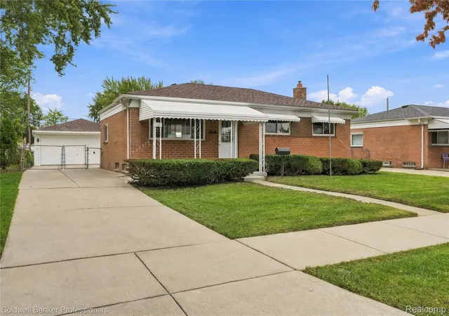 Photo 1 of Single family home for sale at 30144 Roan Dr, Warren, MI 48093 | MLS# 20261074916 | Listing updated on 2026-10-29