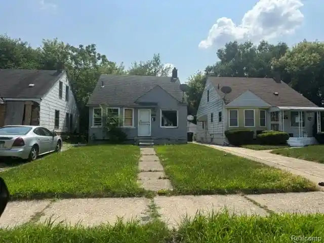 Photo 1 of Single family home for sale at 13870 Manning St, Detroit, MI 48205 | MLS# 20261075013 | Listing updated on 2026-09-17