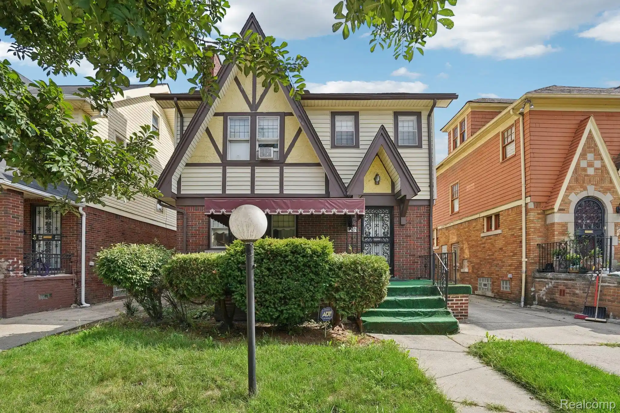 Photo 1 of Single family home for sale at 4101 Pasadena St, Detroit, MI 48238 | MLS# 20261075044 | Listing updated on 2026-10-16