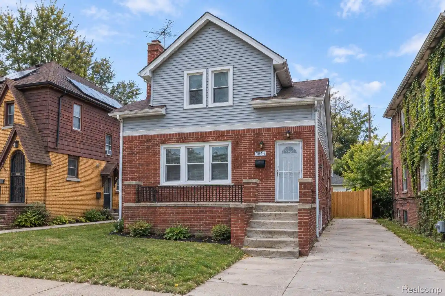 Photo 1 of Single family home for sale at 3645 Devonshire Rd, Detroit, MI 48224 | MLS# 20261075154 | Listing updated on 2026-09-18