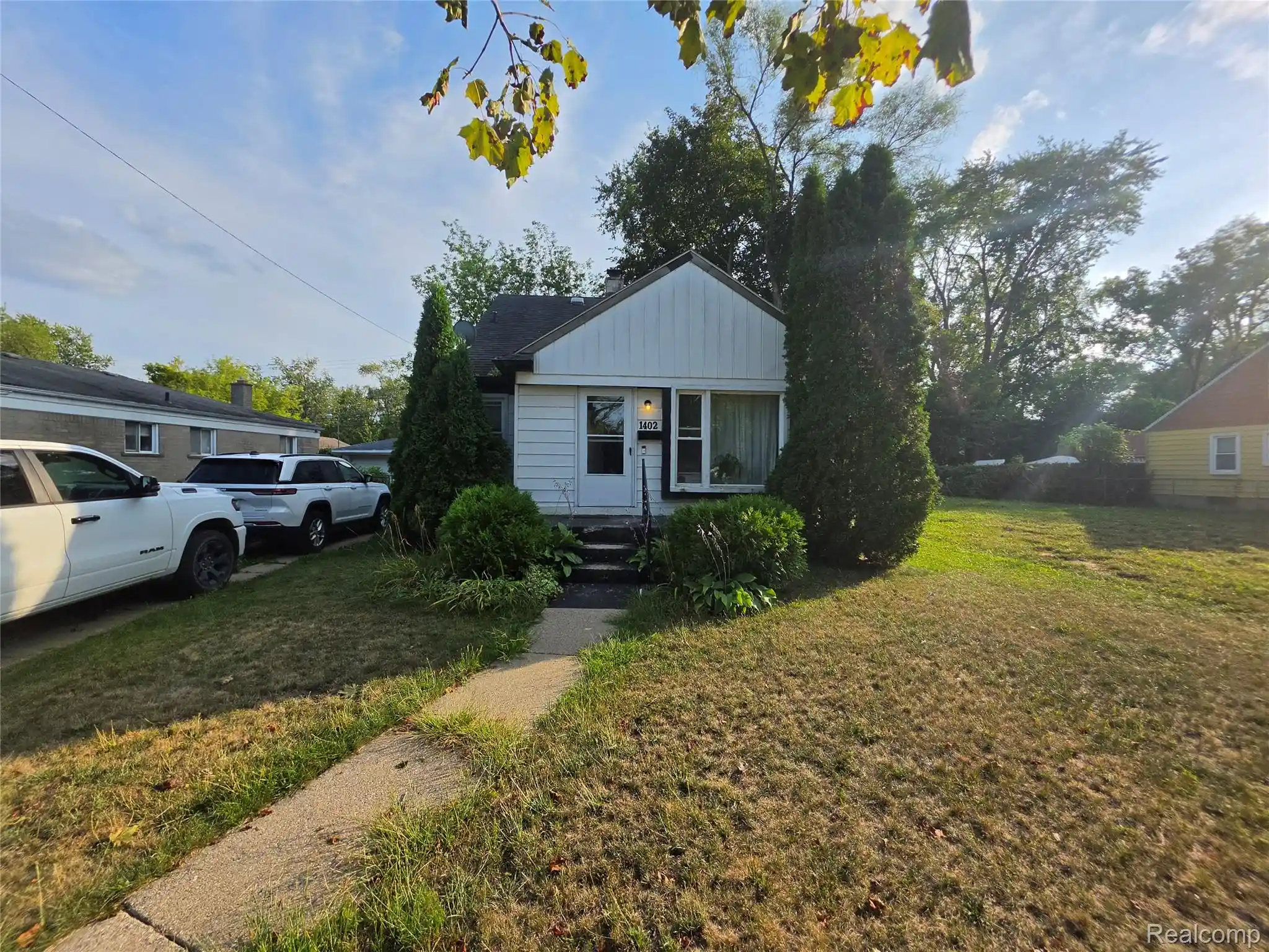 Photo 1 of Single family home for sale at 1402 Magnolia Dr, Inkster, MI 48141 | MLS# 20261075219 | Listing updated on 2026-09-18