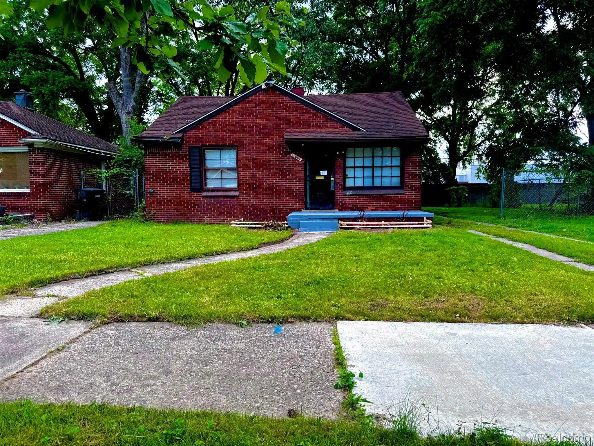 Photo 1 of Single family home for sale at 11667 Stahelin Ave, Detroit, MI 48228 | MLS# 20261075244 | Listing updated on 2026-09-30