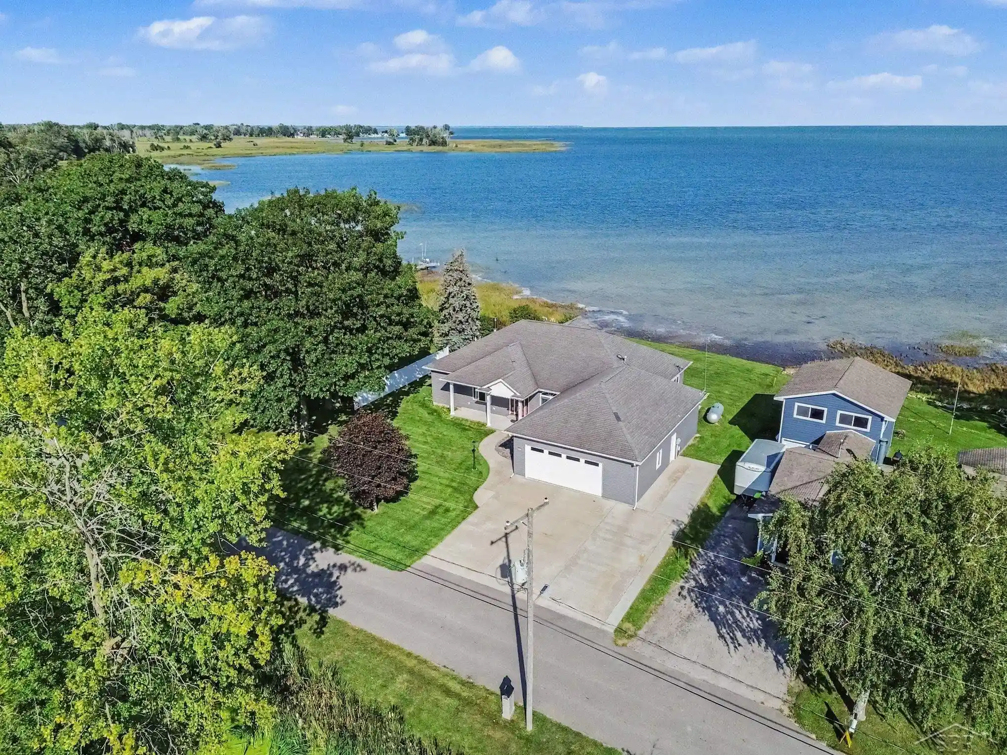Photo 1 of Single family home for sale at 5871 Sandy Dr, Pinconning, MI 48650 | MLS# 61050222135 | Listing updated on 2026-10-14