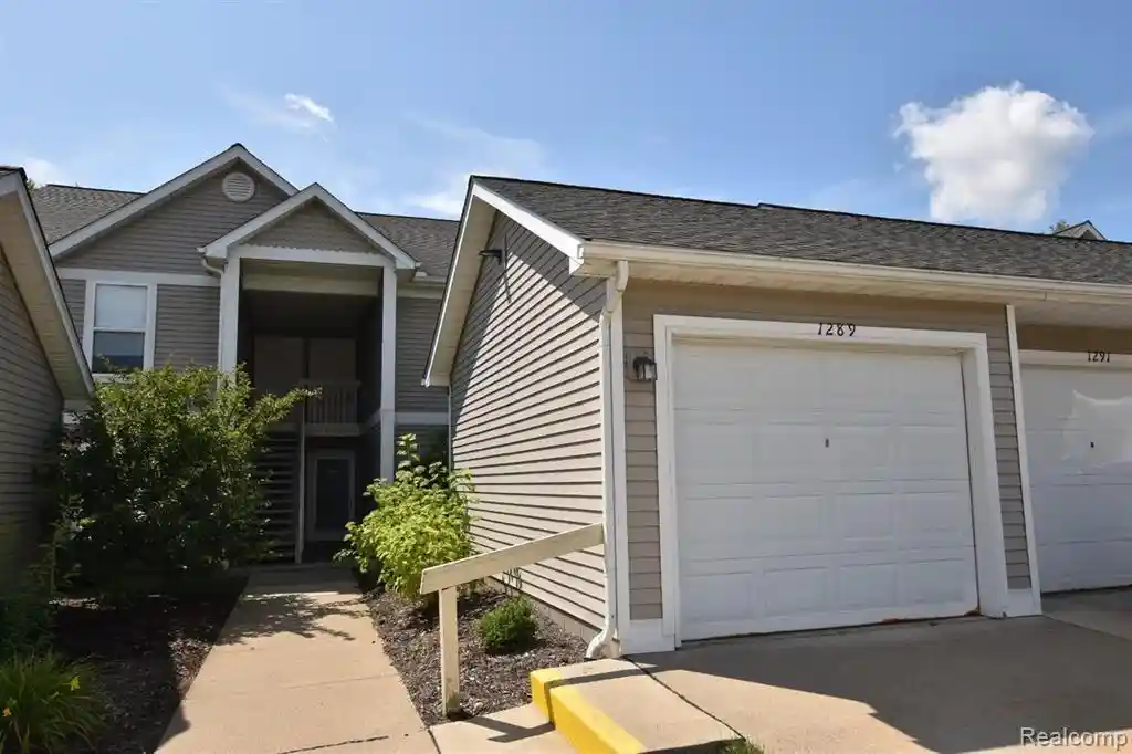Photo 1 of Condo for sale at 1289 Heatherwood Ln, Ann Arbor, MI 48108 | MLS# 20261075332 | Listing updated on 2026-09-20